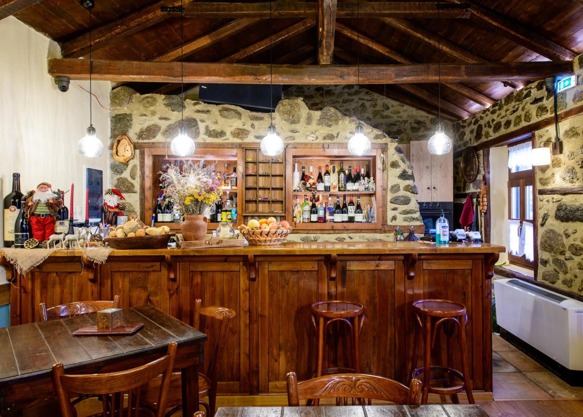 Agios Germanos酒店 外观 照片